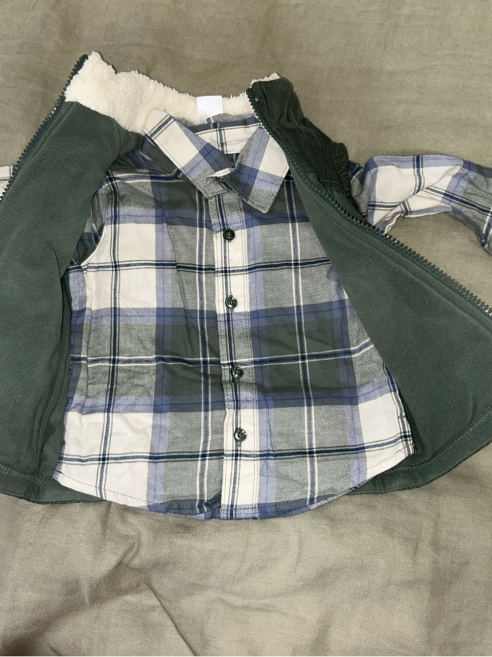 Flannel set - Picture 2 of 5